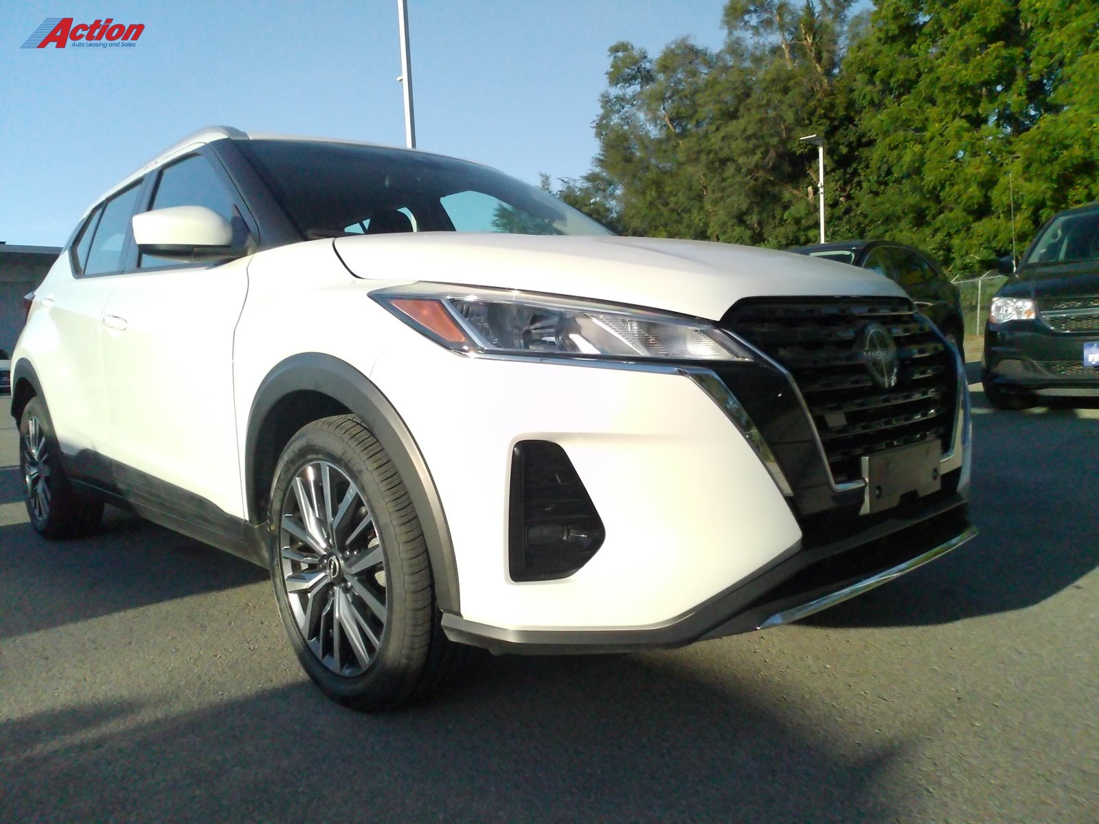 2025 Nissan Kicks Play