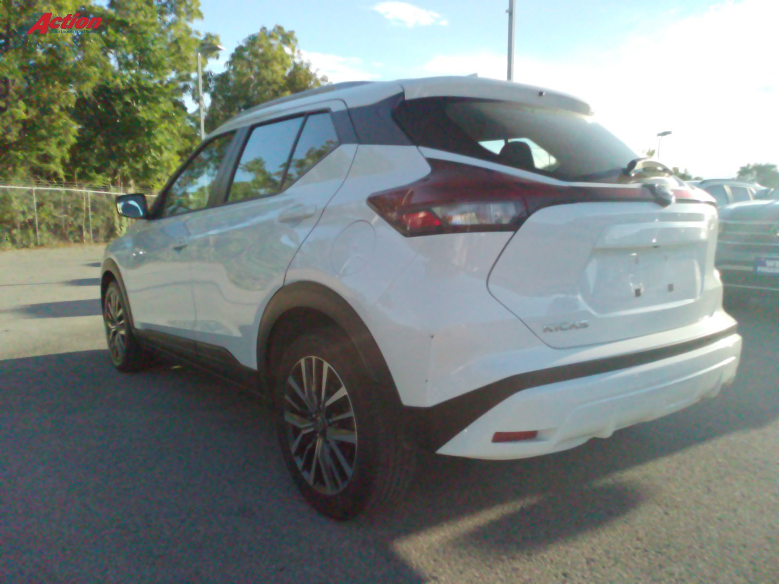 2025 Nissan Kicks Play