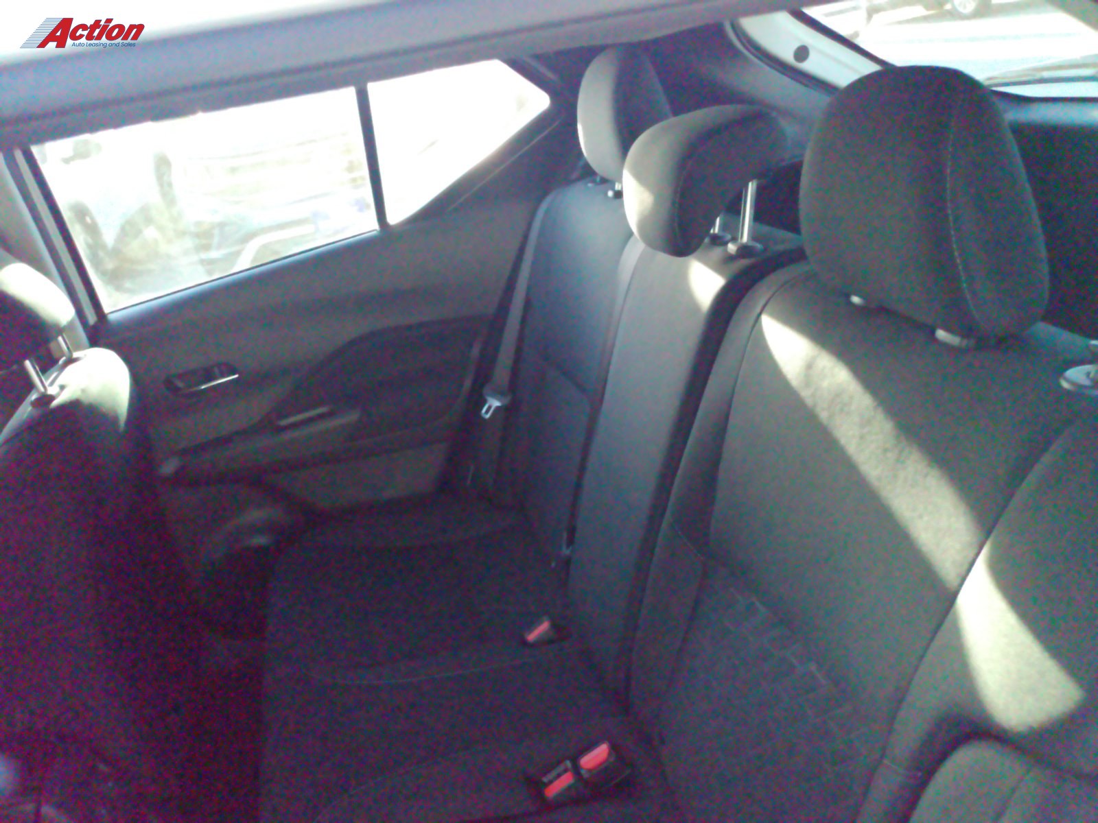 2025 Nissan Kicks Play