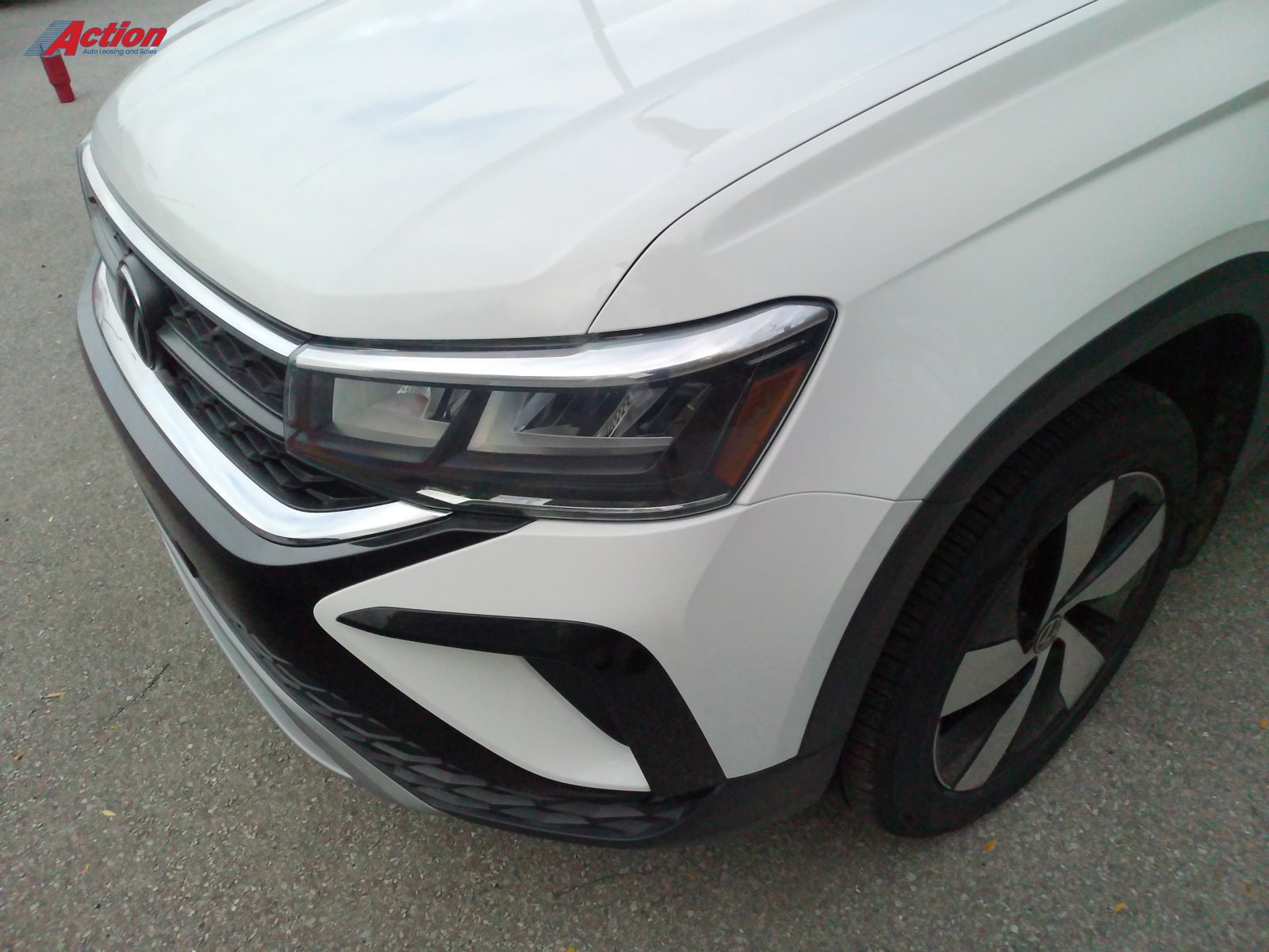 2023 Volkswagen Taos