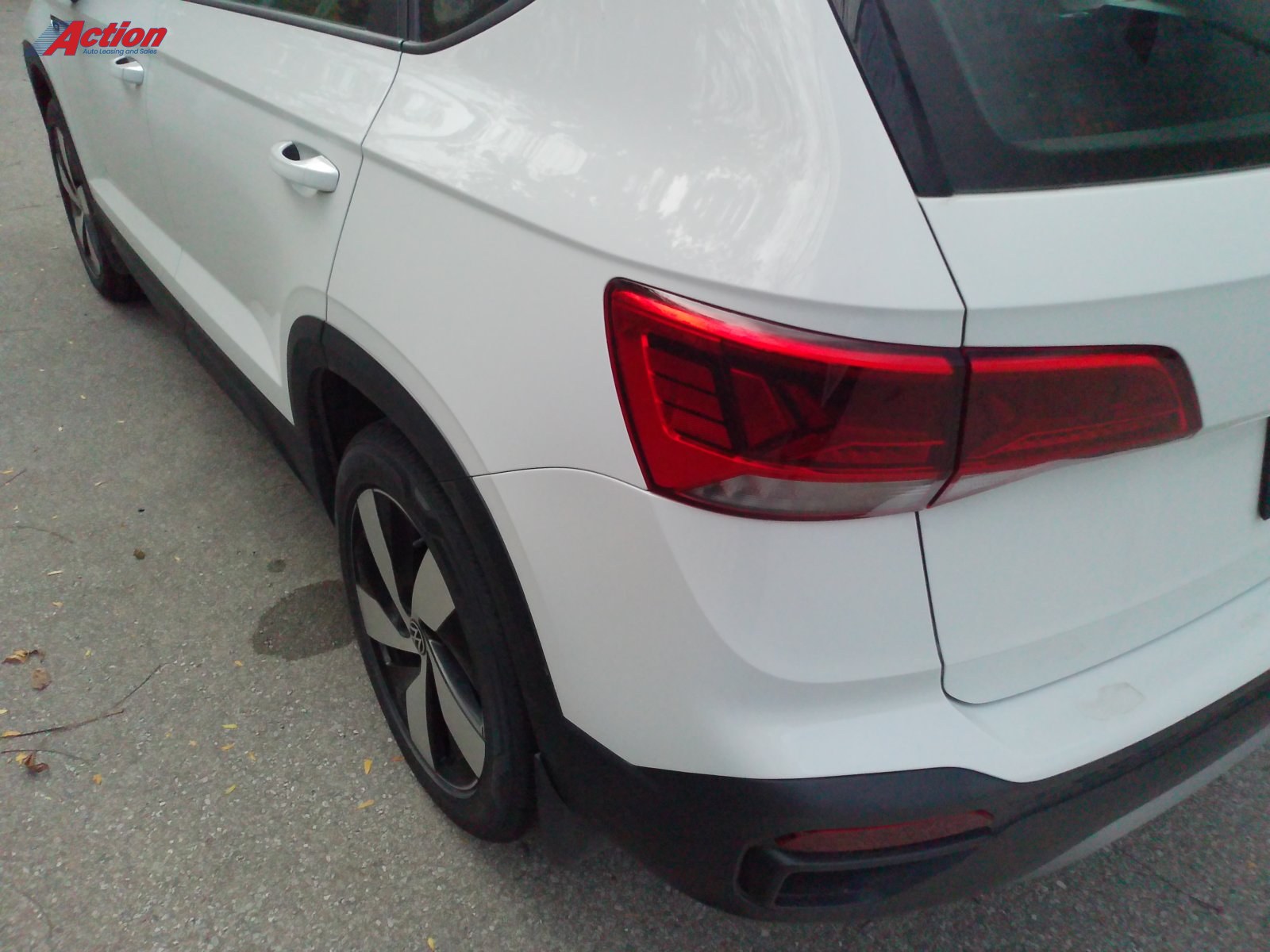 2023 Volkswagen Taos