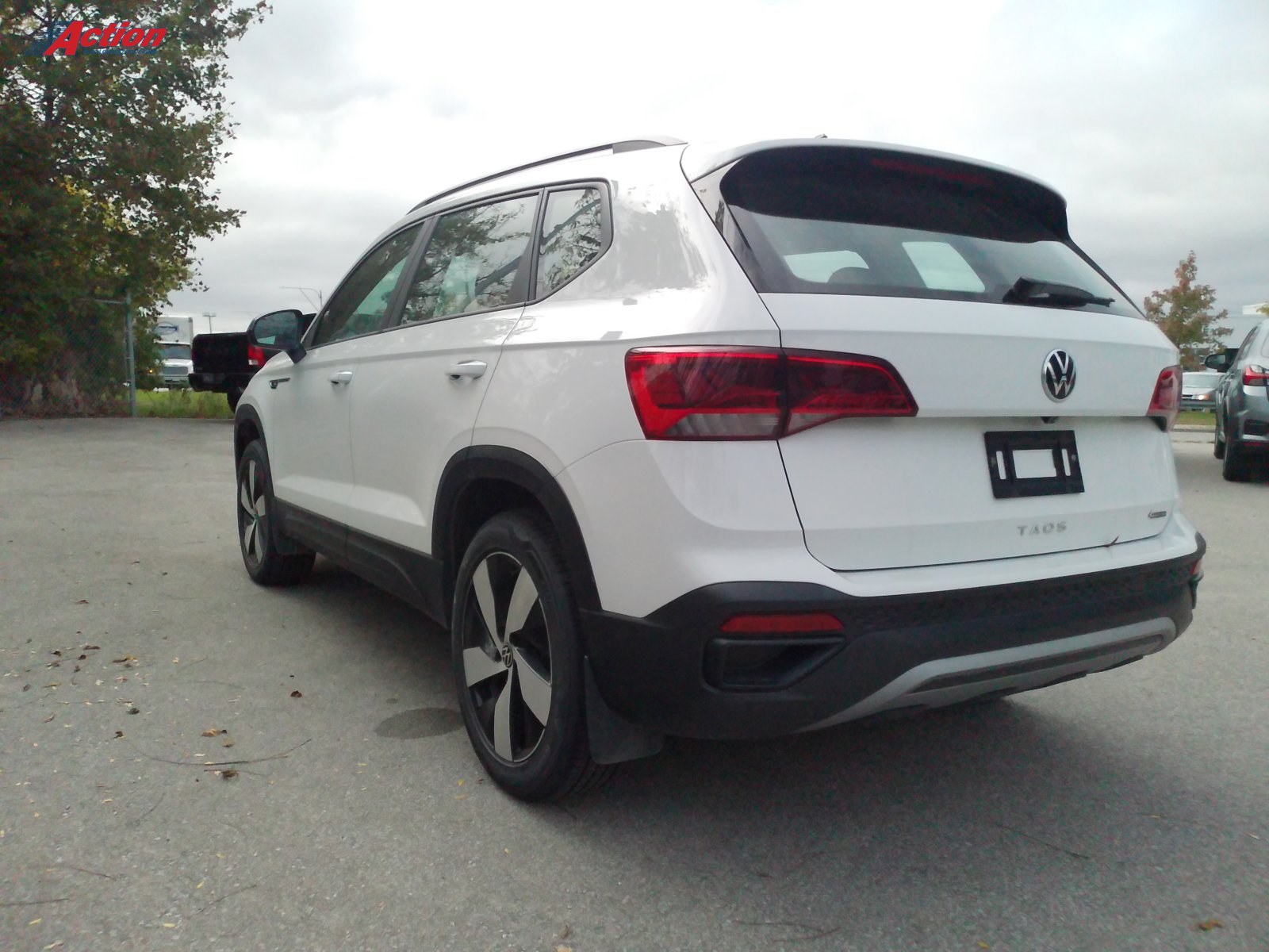 2023 Volkswagen Taos