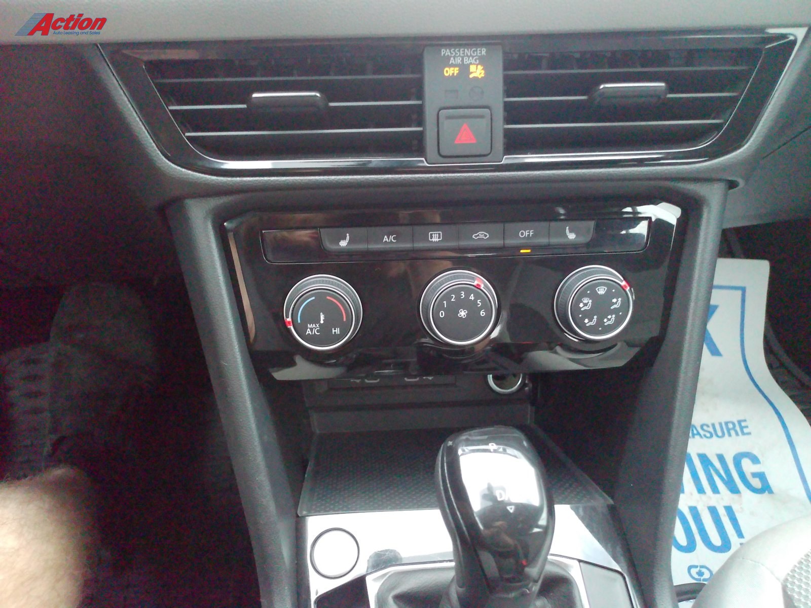 2023 Volkswagen Taos