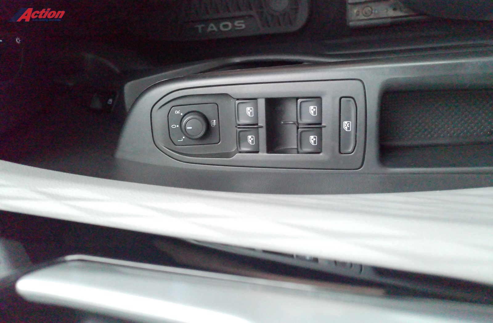 2023 Volkswagen Taos