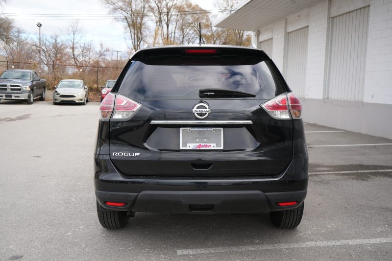 2016 Nissan Rogue